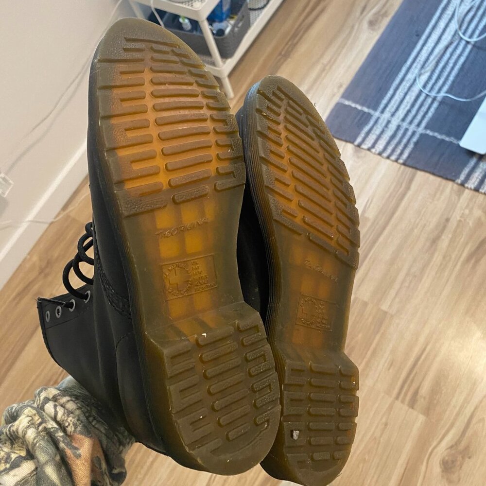 Dr. Martens 1460 W Black Leather Lace-Up Boots UK 7 / EU 41 / US 9 L Womens - Picture 5 of 7